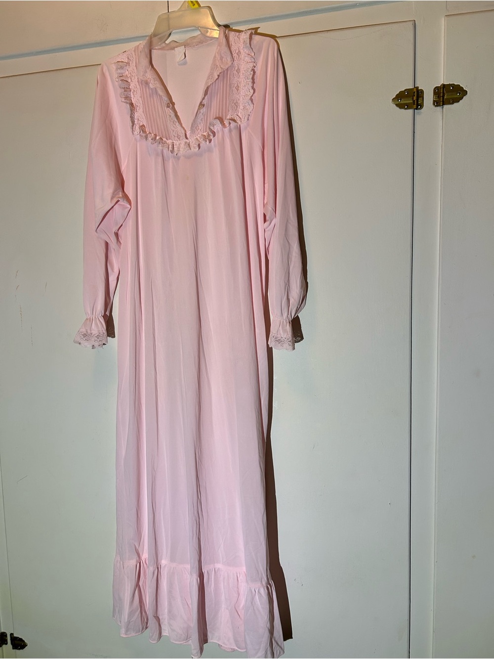Vintage Women’s Long Pink Ruffle Nightgown